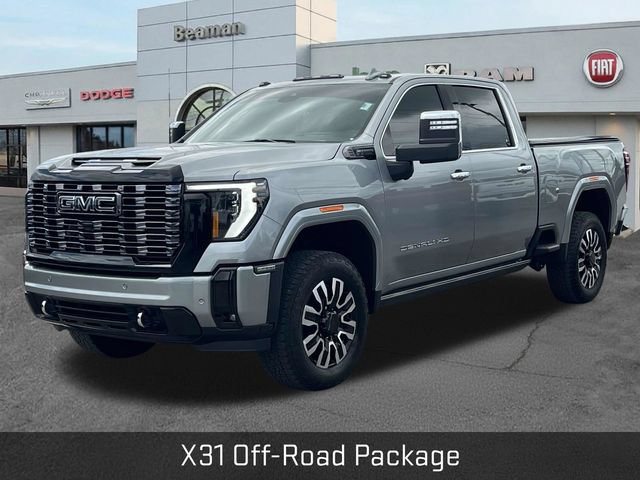 Used 2025 GMC Sierra 2500 Denali Ultimate w/ Max Trailering Package AWD/4WD image 3