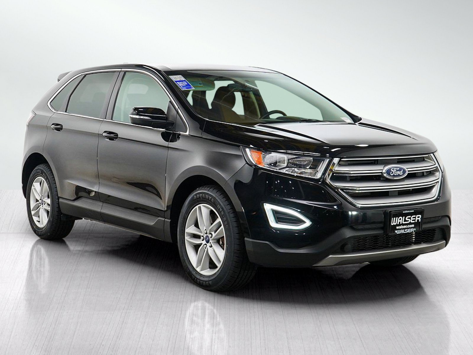 Used 2018 Ford Edge SEL w/ Class II Trailer Tow Package AWD/4WD image 8