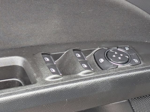 Used 2020 Ford Fusion SE FWD image 22