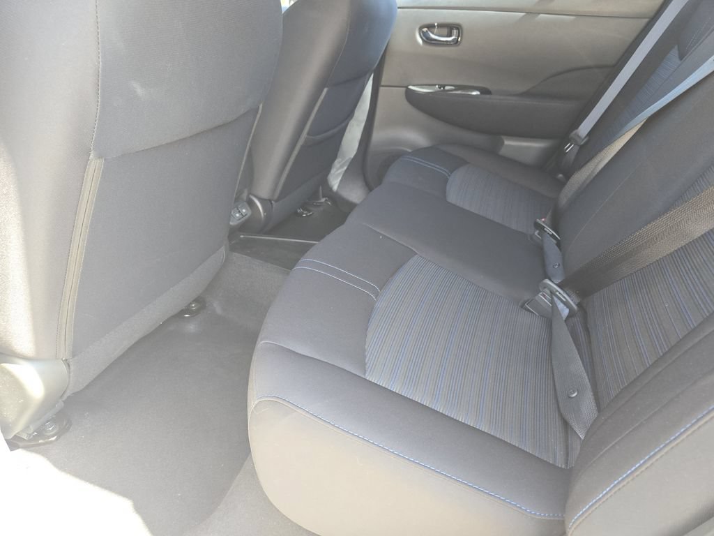 Used 2022 Nissan Leaf SV w/ SV Technology Package FWD image 25