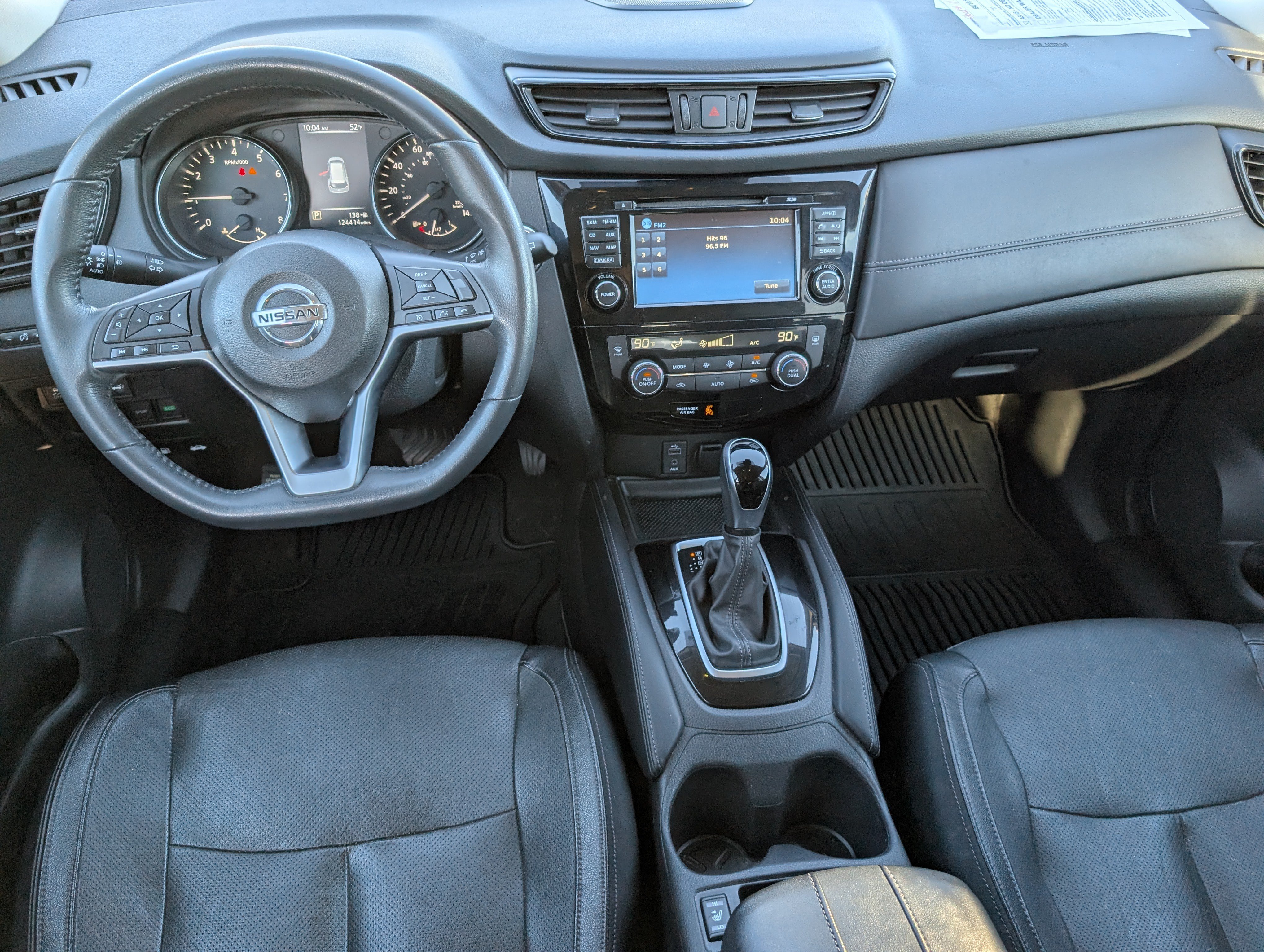 Used 2017 Nissan Rogue SL w/ SL Premium Package FWD image 11