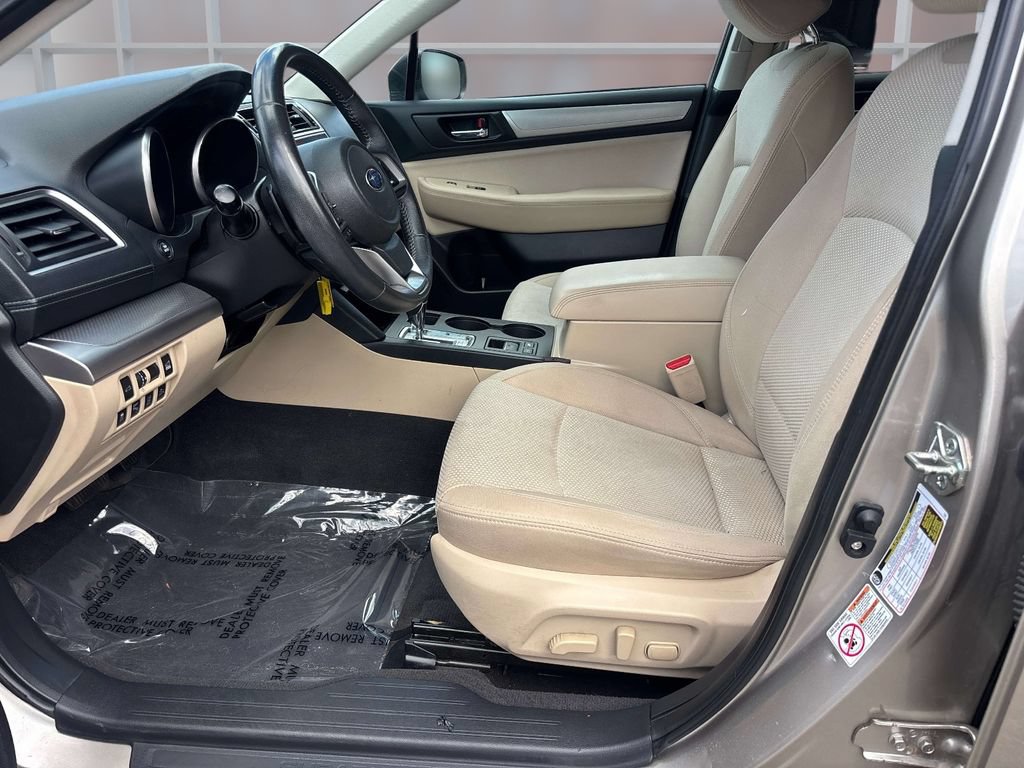 Used 2018 Subaru Outback 2.5i Premium AWD/4WD image 11