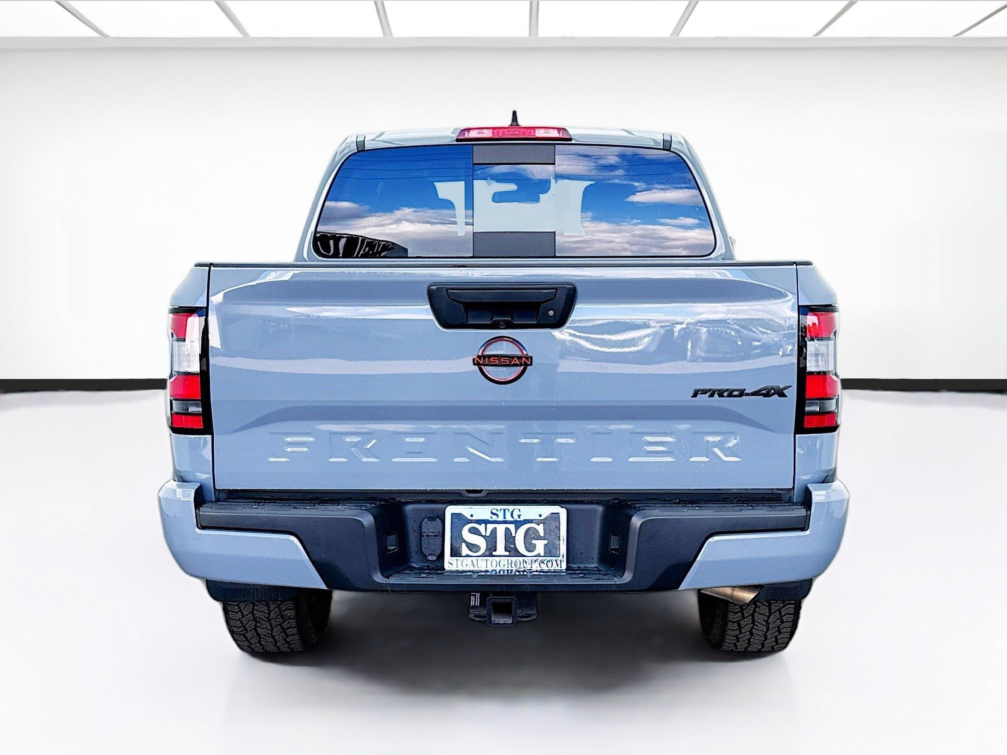 Used 2023 Nissan Frontier PRO-4X w/ Tow Package image 5