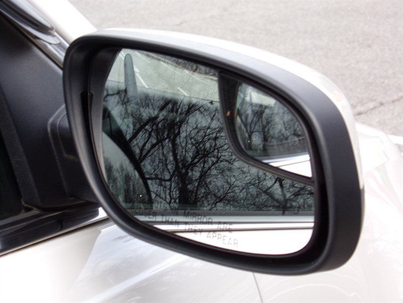 Used 2016 Ford Taurus SEL image 15