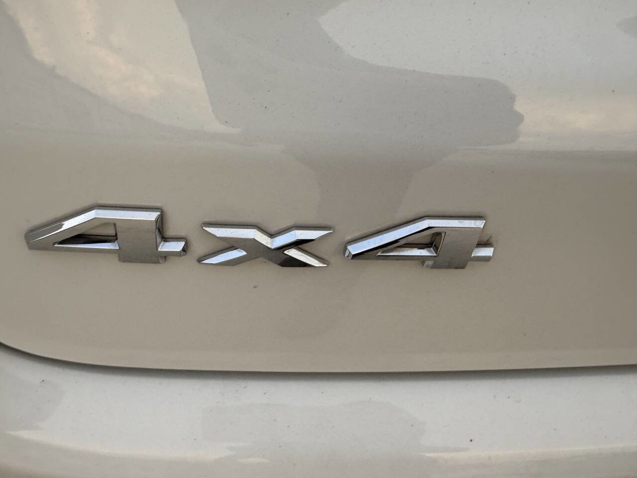 Used 2024 Jeep Compass Latitude image 31