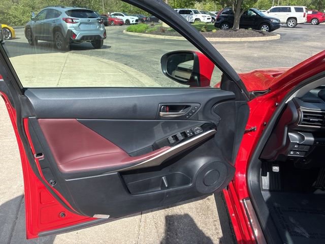 Used 2019 Lexus IS 300 AWD w/ Navigation Package image 9