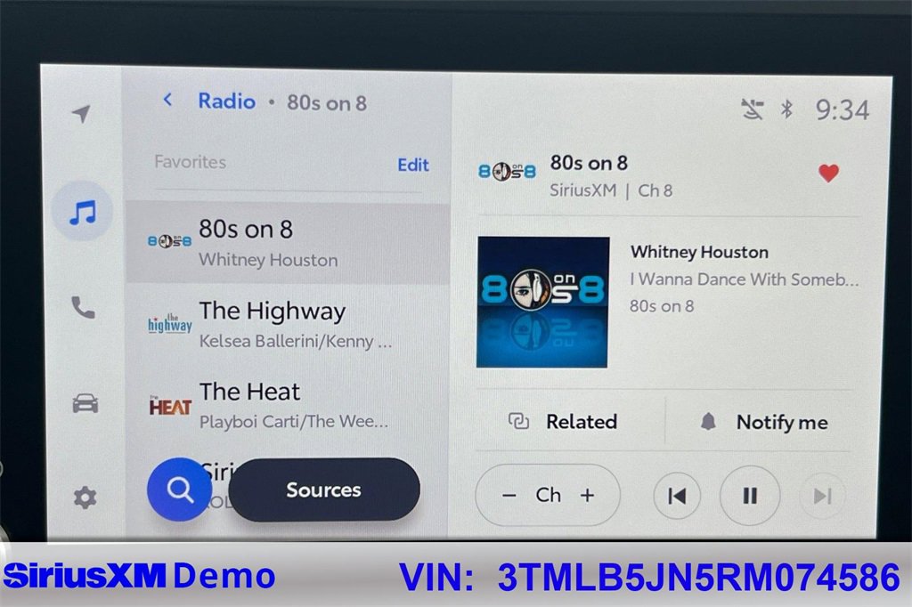 Certified 2024 Toyota Tacoma SR5 image 32