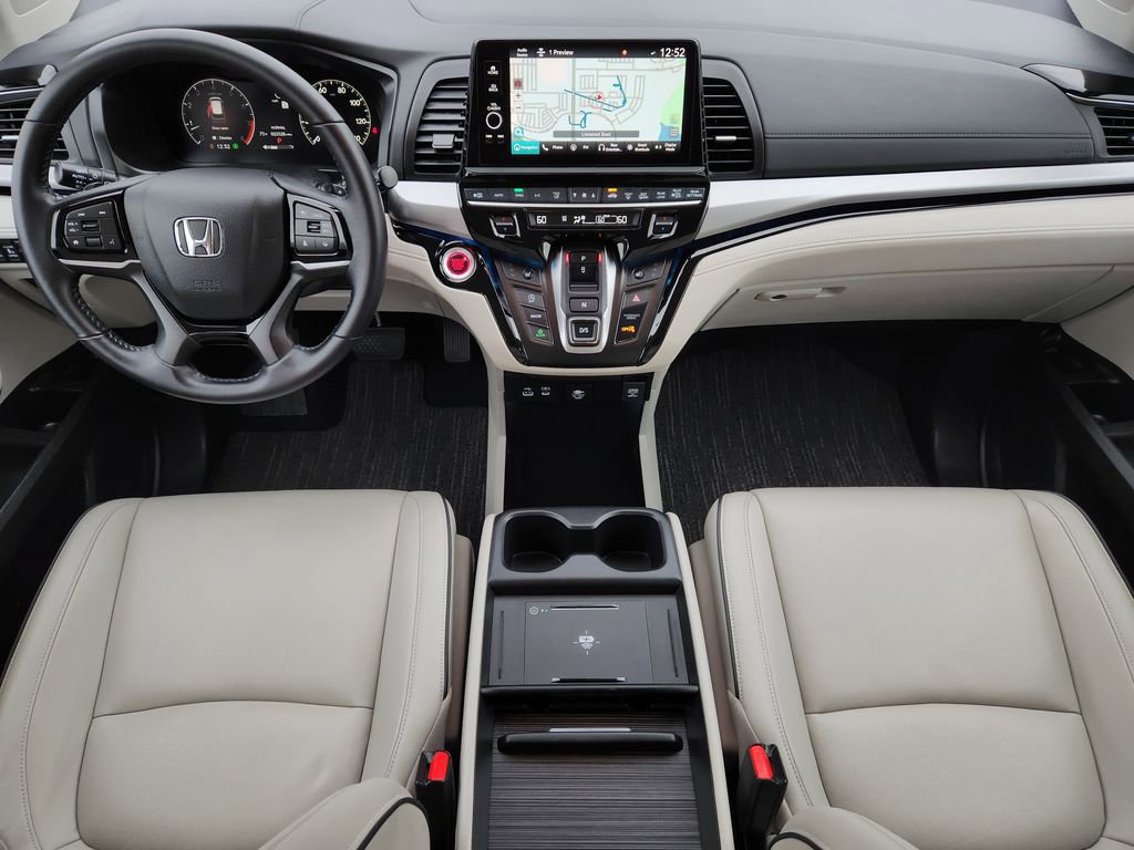 Used 2025 Honda Odyssey Touring image 31