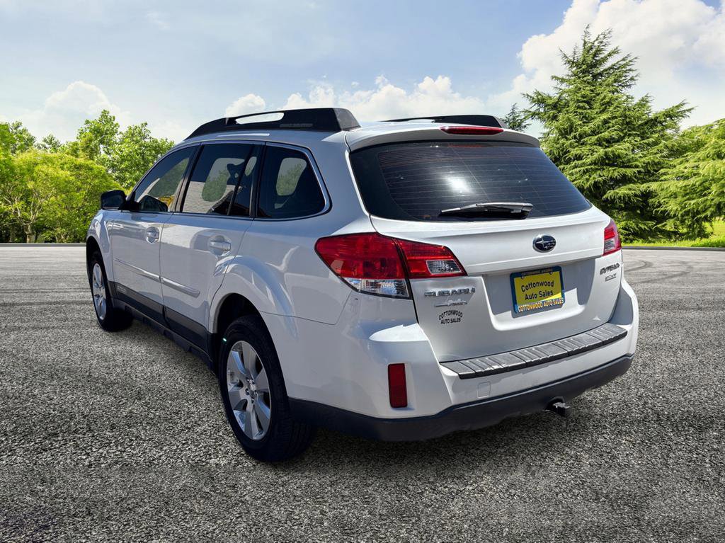 Used 2012 Subaru Outback 2.5i w/ Alloy Wheel Pkg AWD/4WD image 5