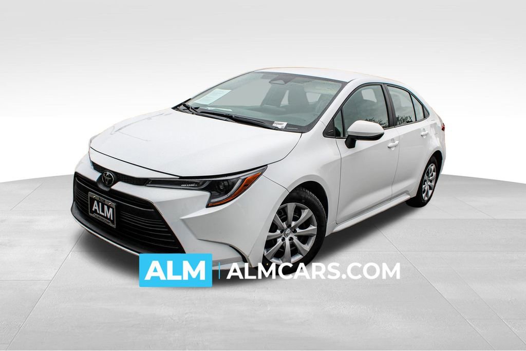 Used 2023 Toyota Corolla LE image 1