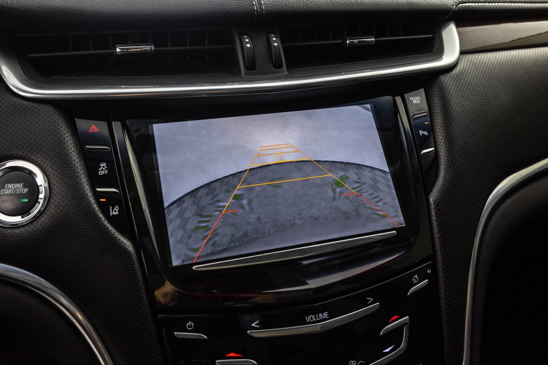 Used 2013 Cadillac XTS Premium AWD/4WD image 11