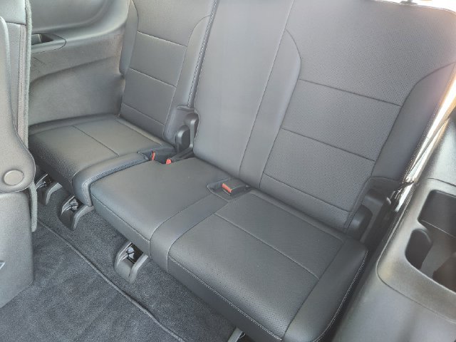 Used 2026 Chevrolet Traverse LT AWD/4WD image 31
