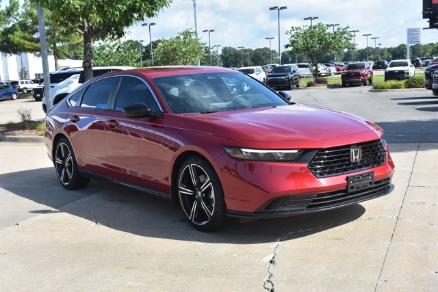 Used 2025 Honda Accord Sport image 3