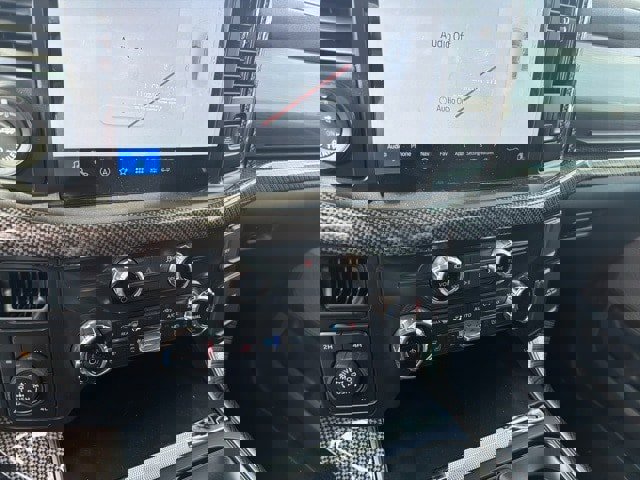 New 2025 Ford F150 Lariat w/ Equipment Group 501A Mid image 32