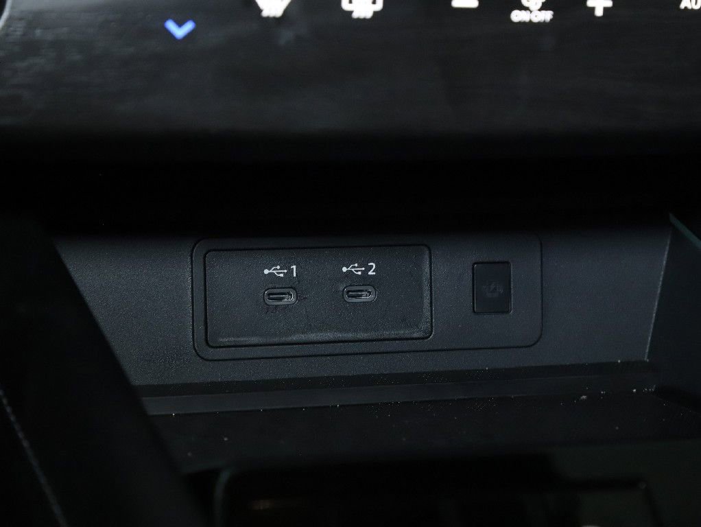 Certified 2025 Nissan Murano SL AWD/4WD image 27