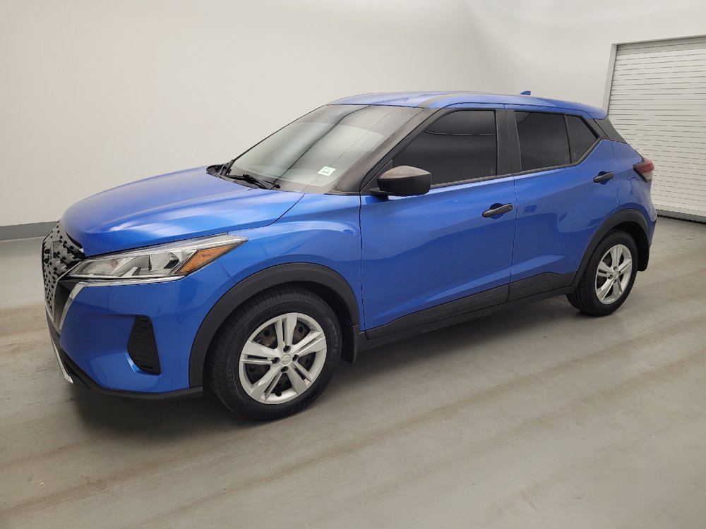 Used 2021 Nissan Kicks S FWD image 2