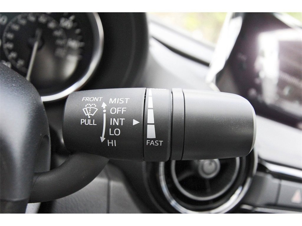 New 2025 MAZDA MX-5 Miata RF Club image 17