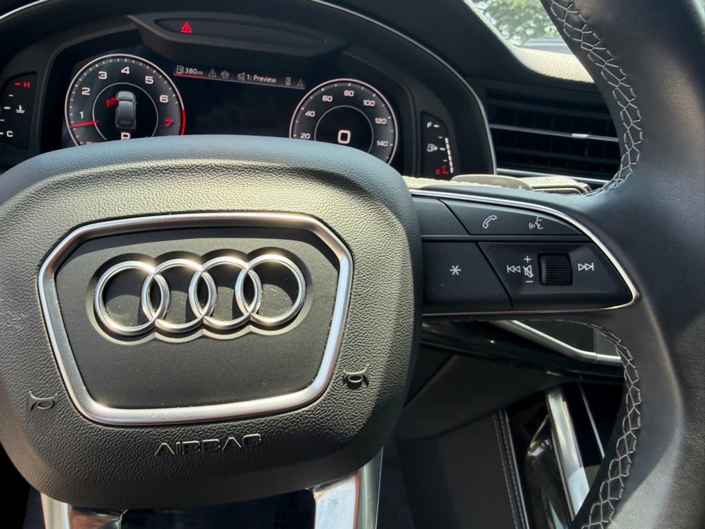 Used 2025 Audi Q7 3.0T Premium Plus AWD/4WD image 19