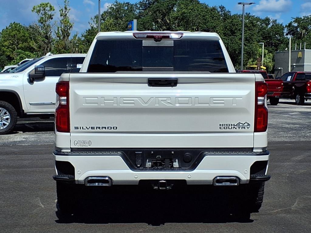 Certified 2024 Chevrolet Silverado 1500 High Country w/ Technology Package AWD/4WD image 5