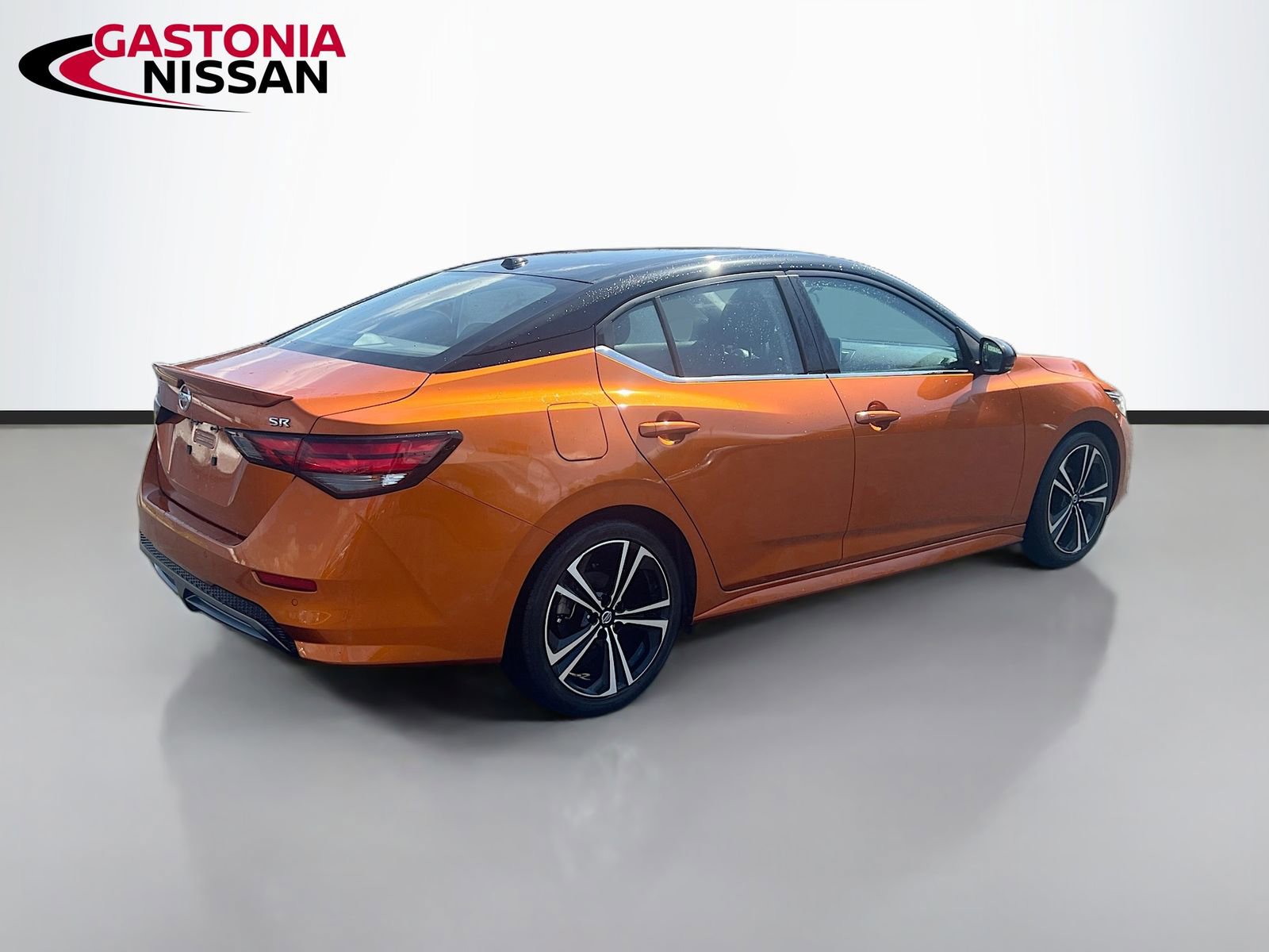 Used 2020 Nissan Sentra SR image 9