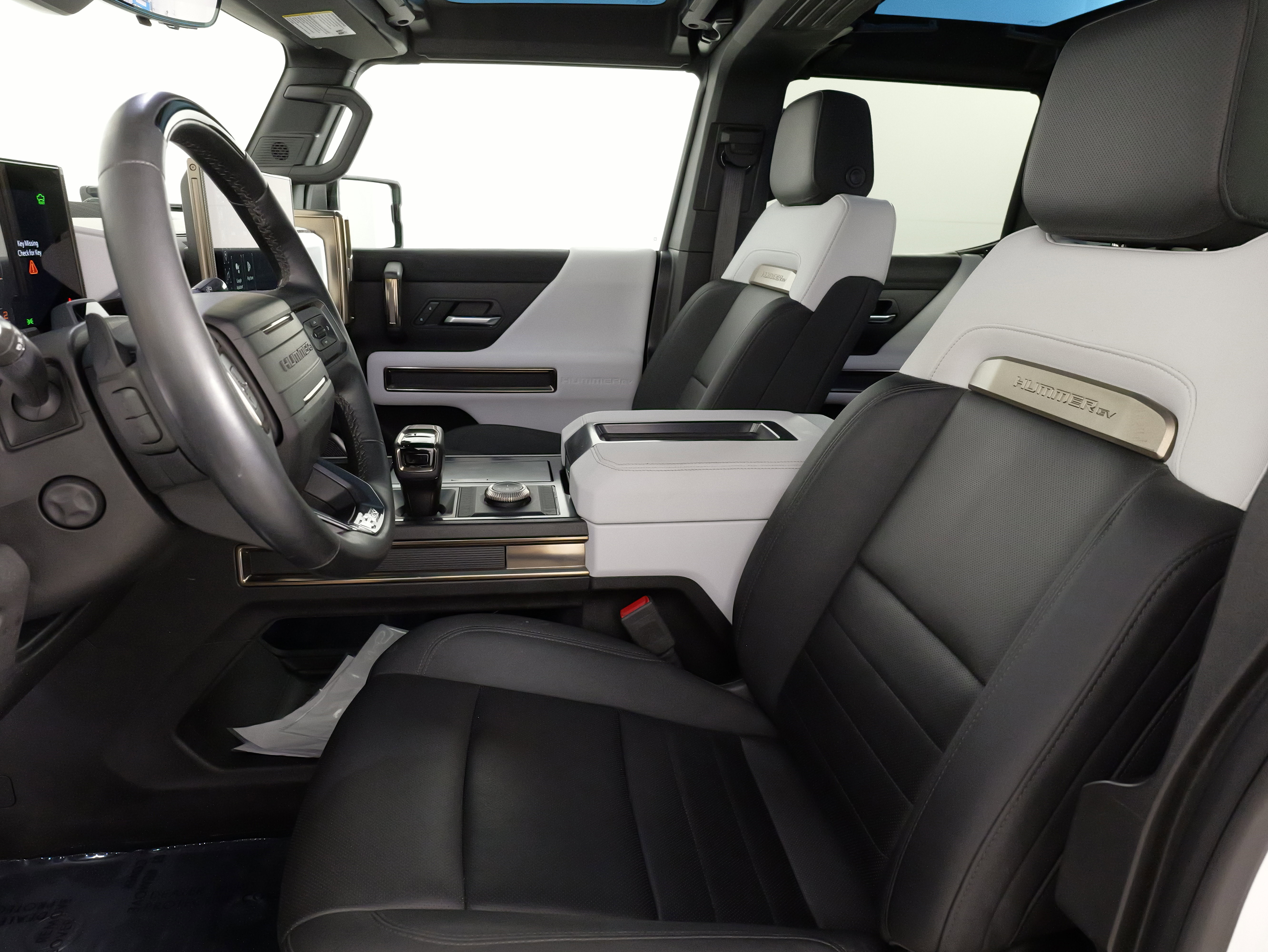 Used 2022 GMC Hummer EV Edition 1 w/ LPO, Illumination Package AWD/4WD image 29