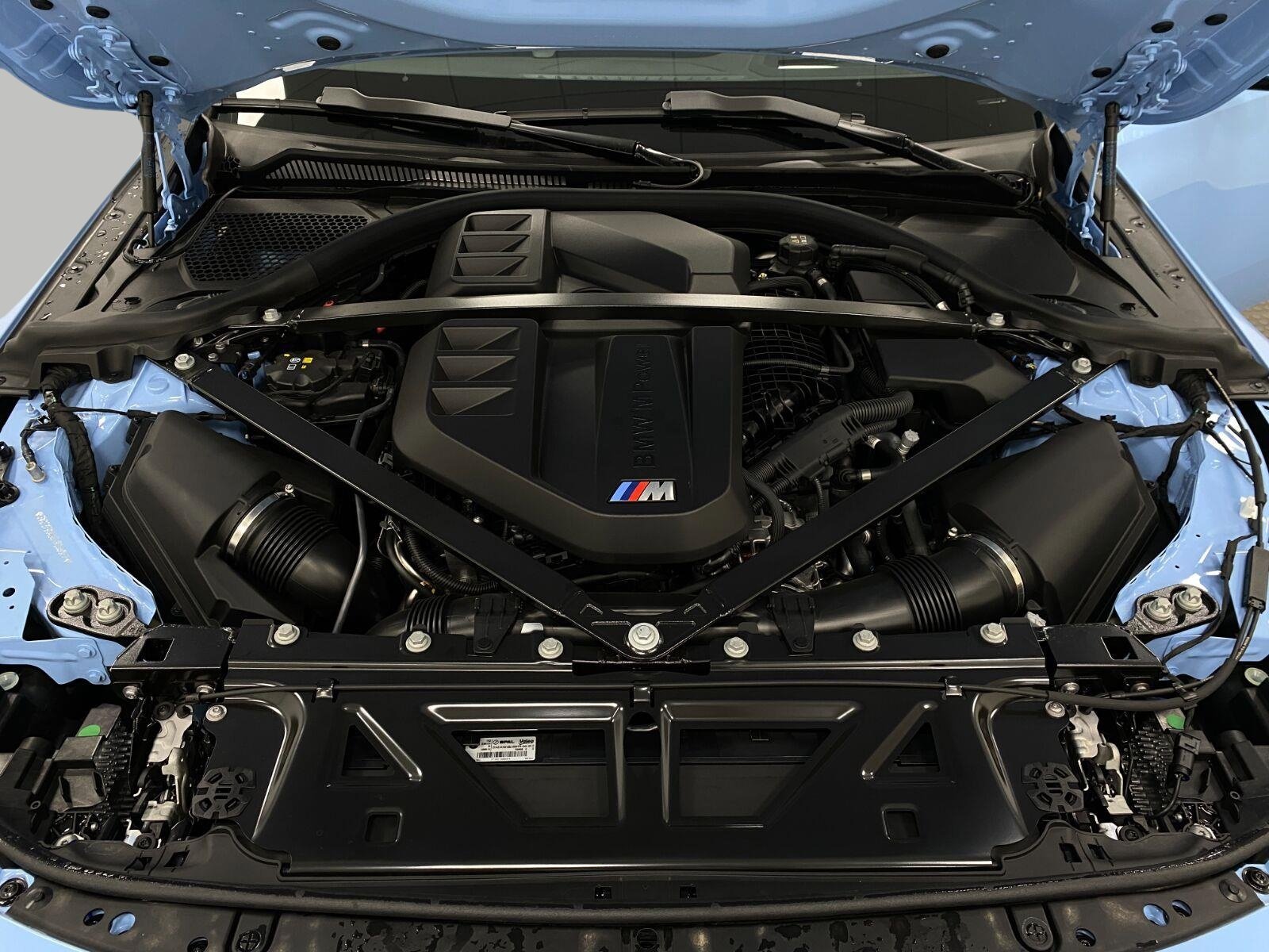 New 2026 BMW M2 w/ Lighting Package RWD image 10
