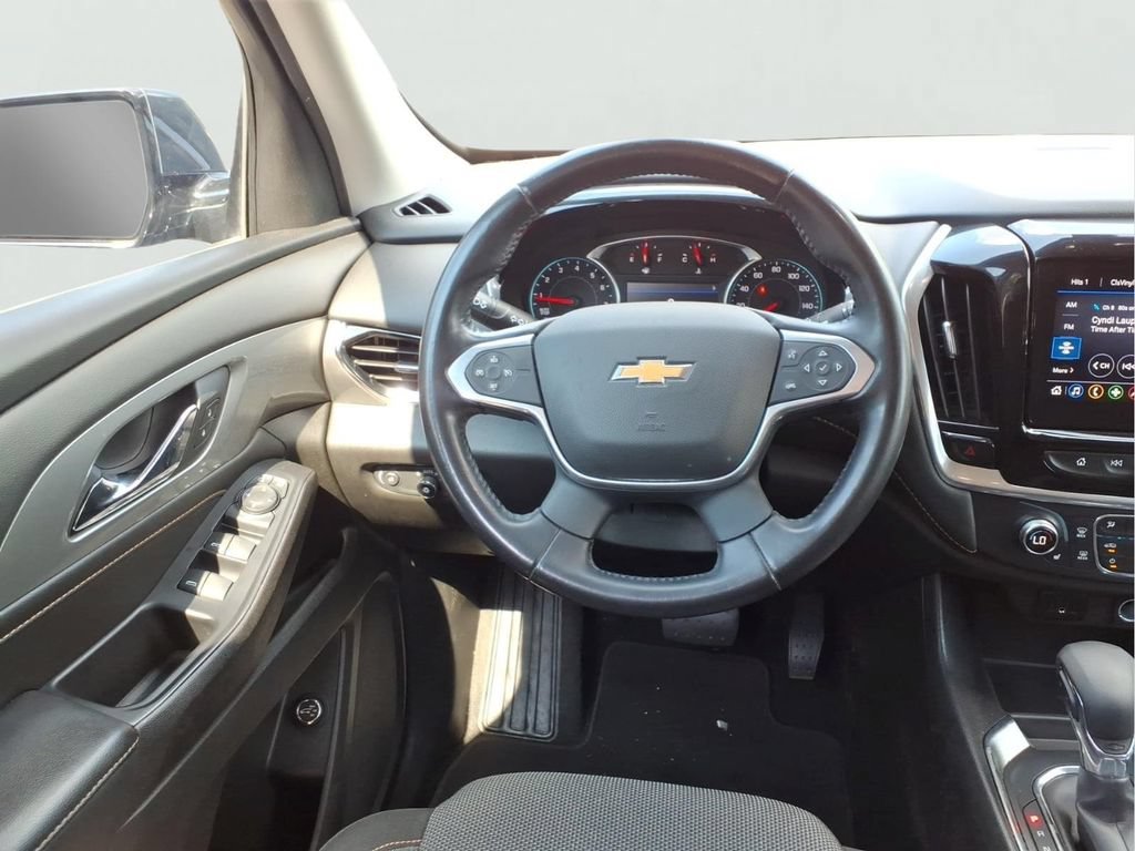Used 2021 Chevrolet Traverse LT FWD image 22