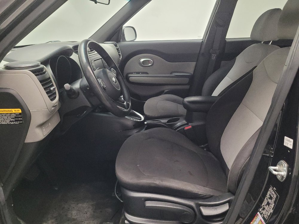 Used 2017 Kia Soul FWD image 17