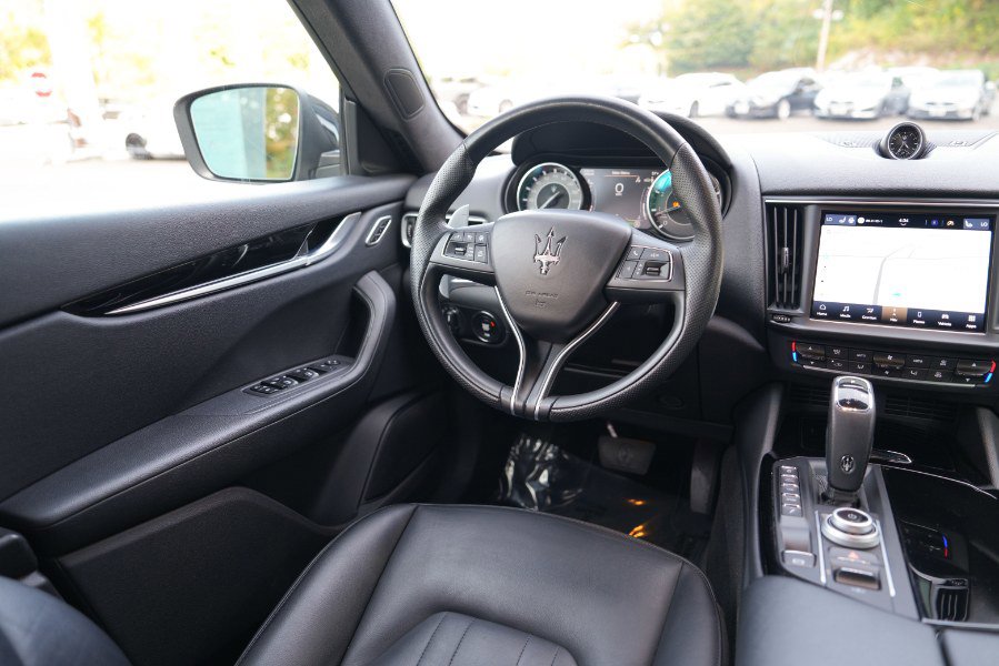 Used 2023 Maserati Levante Modena image 26