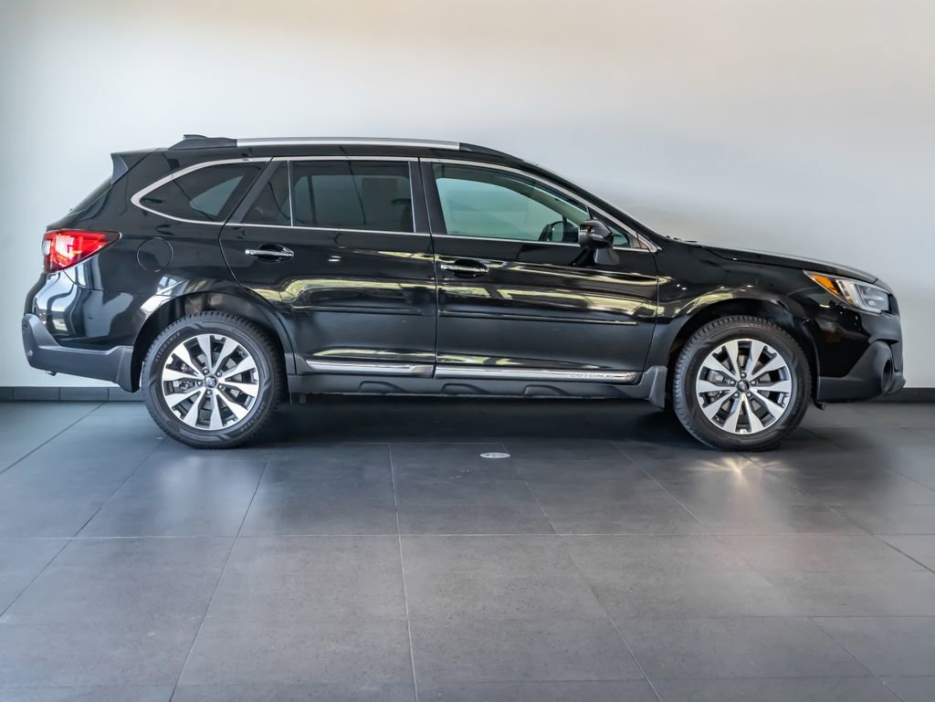 Used 2018 Subaru Outback 3.6R Touring image 8