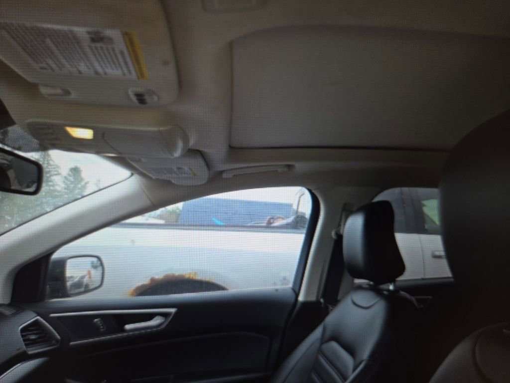 Used 2022 Ford Edge SEL w/ Convenience Package image 10