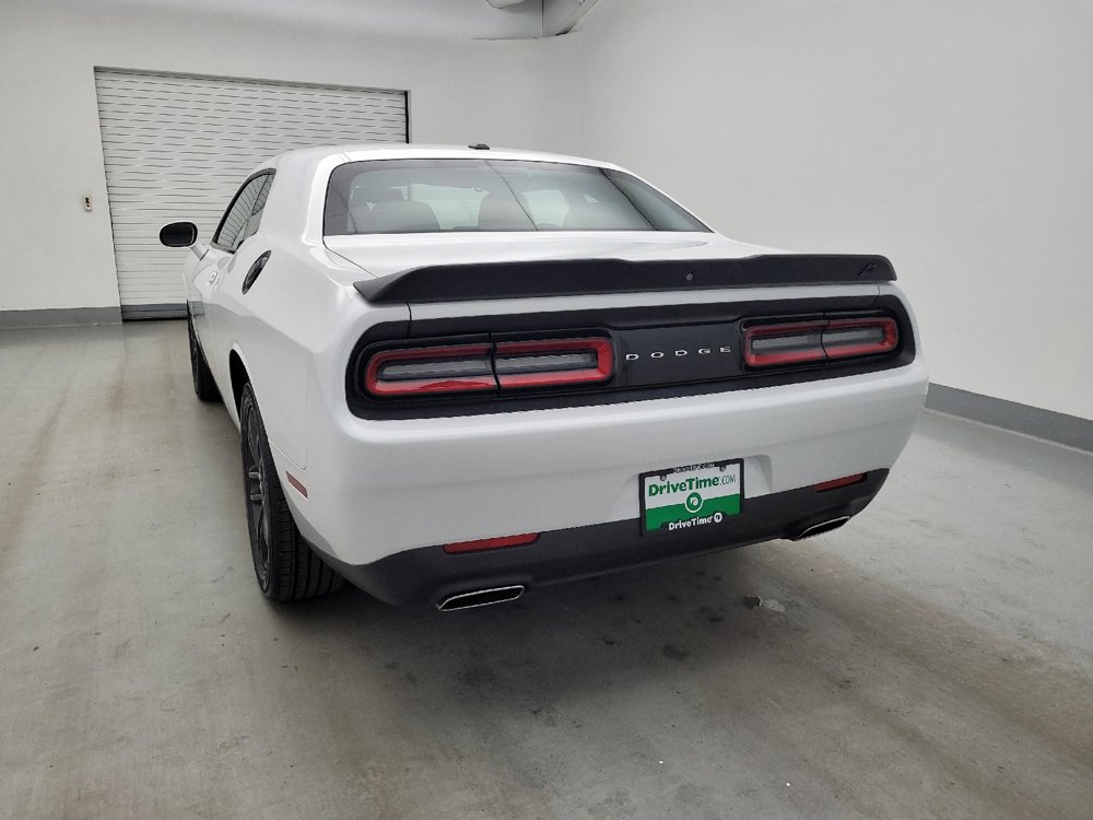 Used 2019 Dodge Challenger SXT w/ Blacktop Package AWD/4WD image 6