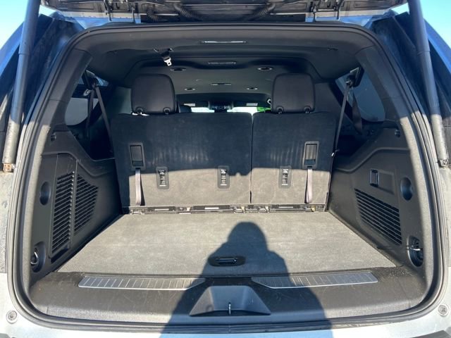 Used 2025 Chevrolet Suburban Z71 image 20