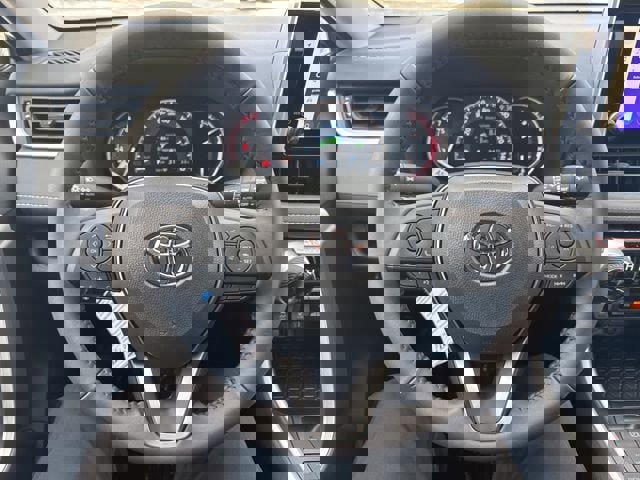 New 2025 Toyota RAV4 XLE image 11