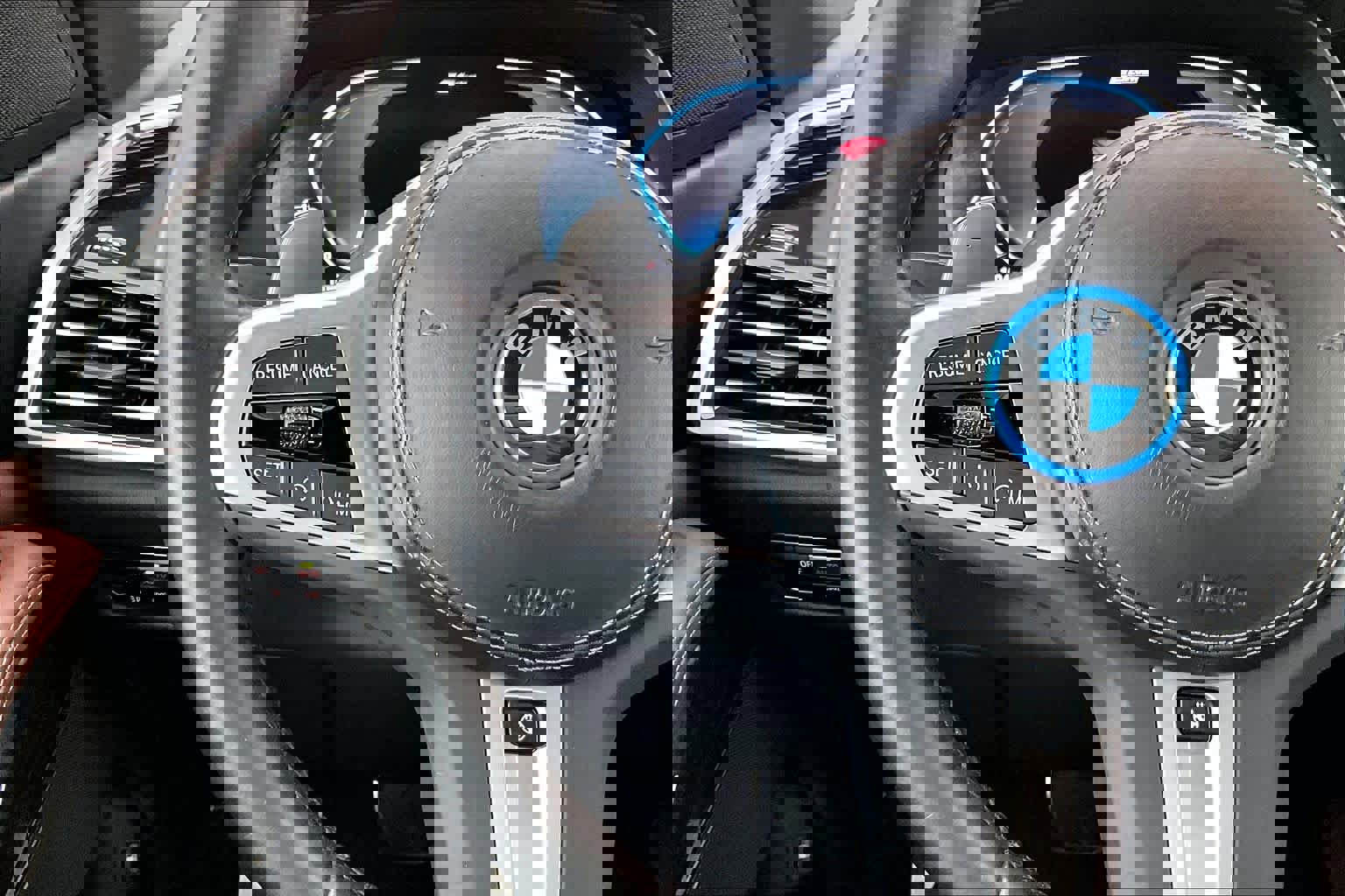 Used 2023 BMW X5 xDrive45e w/ Executive Package image 24