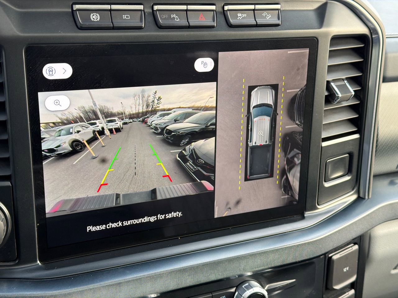 Used 2024 Ford F250 Limited w/ FX4 Off-Road Package image 31