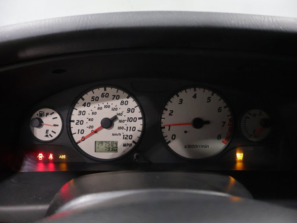 Used 2002 Nissan Pathfinder SE AWD/4WD image 33