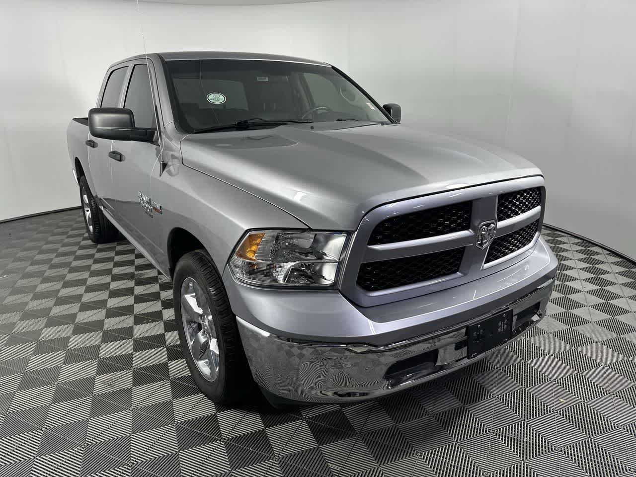 Used 2024 RAM 1500 Tradesman AWD/4WD image 2