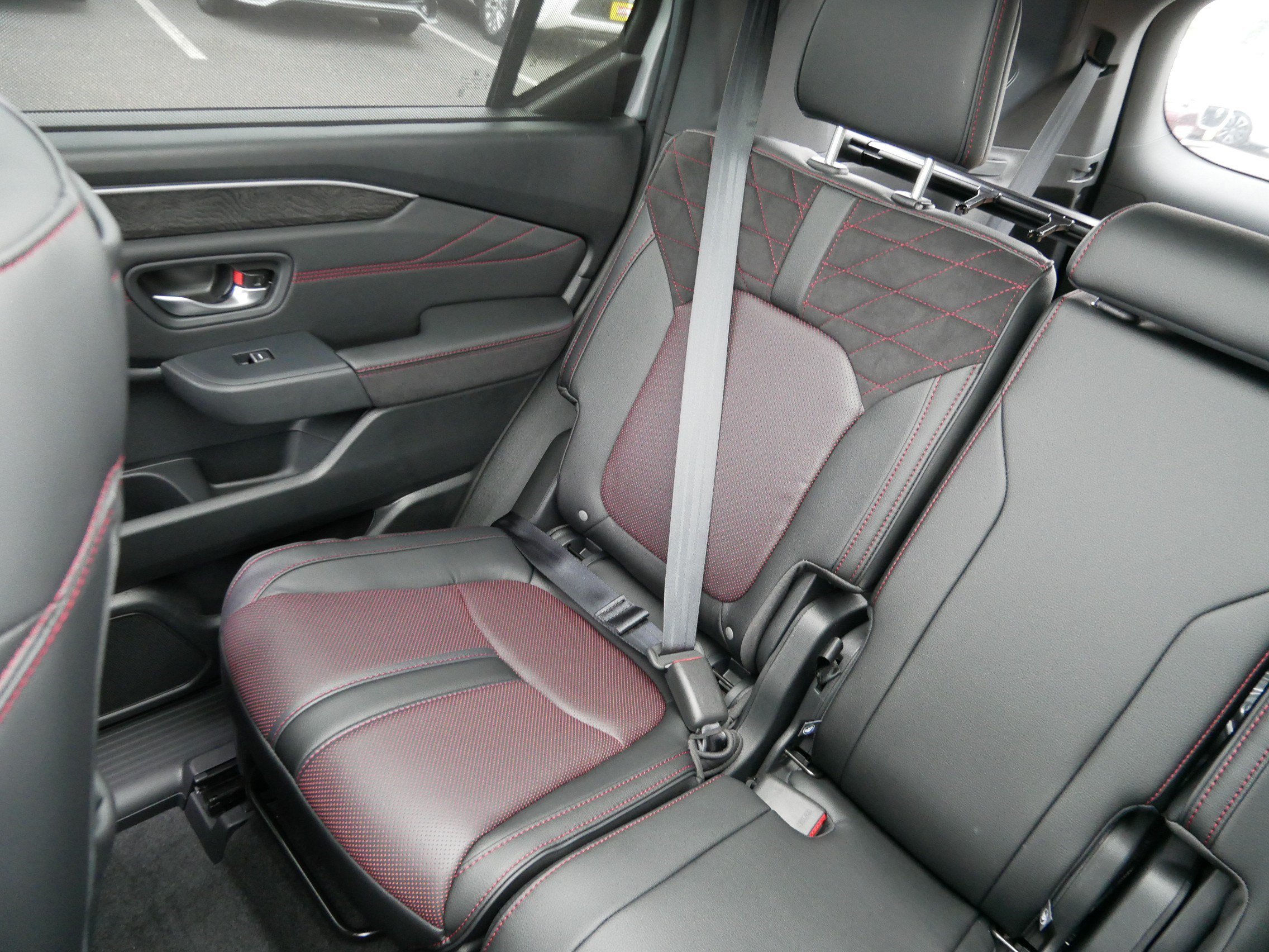 New 2026 Honda Pilot Black Edition image 12