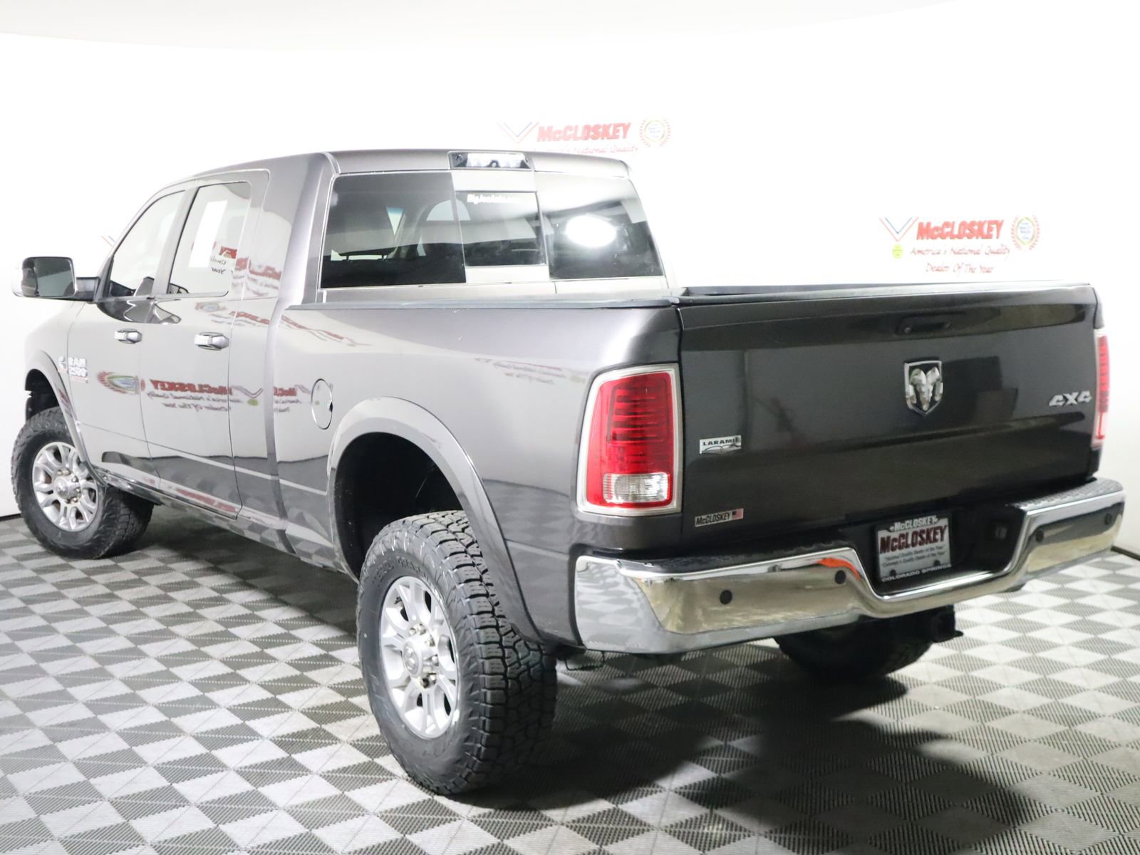 Used 2014 RAM 2500 Laramie w/ Cold Weather Group image 16