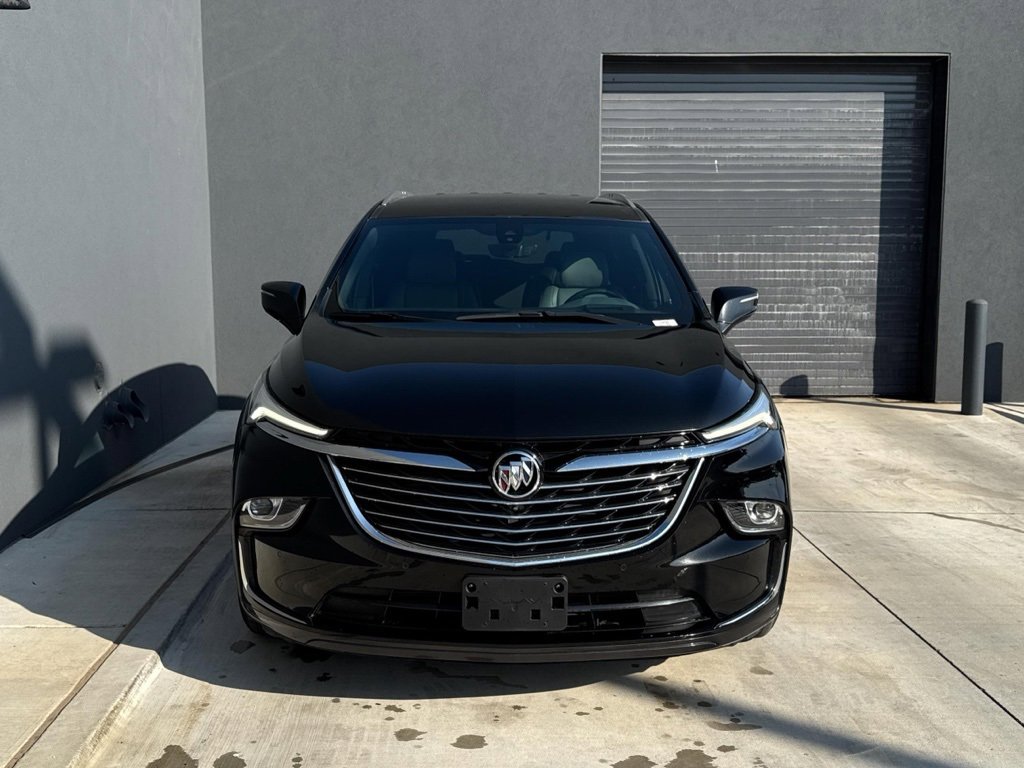 Used 2024 Buick Enclave Premium image 11
