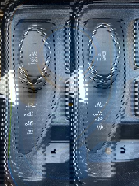 Certified 2019 Jeep Compass Limited image 29