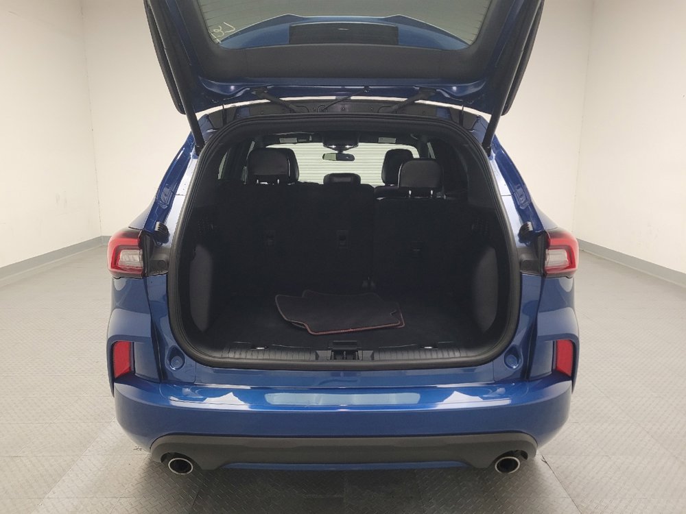 Used 2023 Ford Escape ST-Line image 29