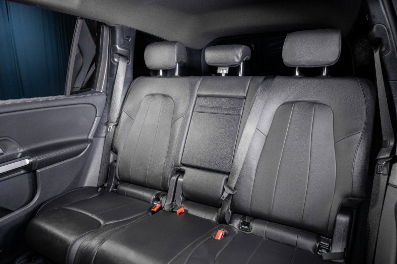 New 2026 Mercedes-Benz GLB 250 4MATIC image 25