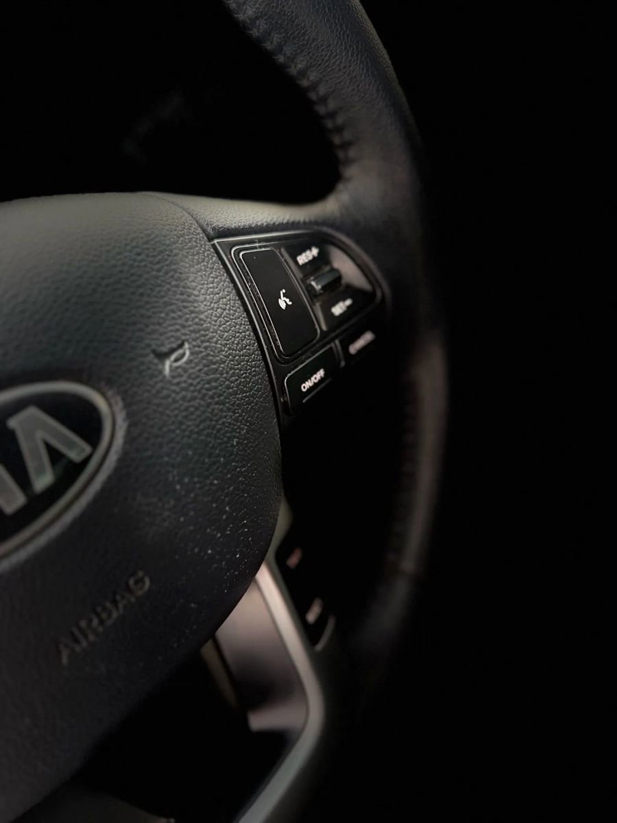 Used 2013 Kia Rio EX w/ Convenience Pkg image 14