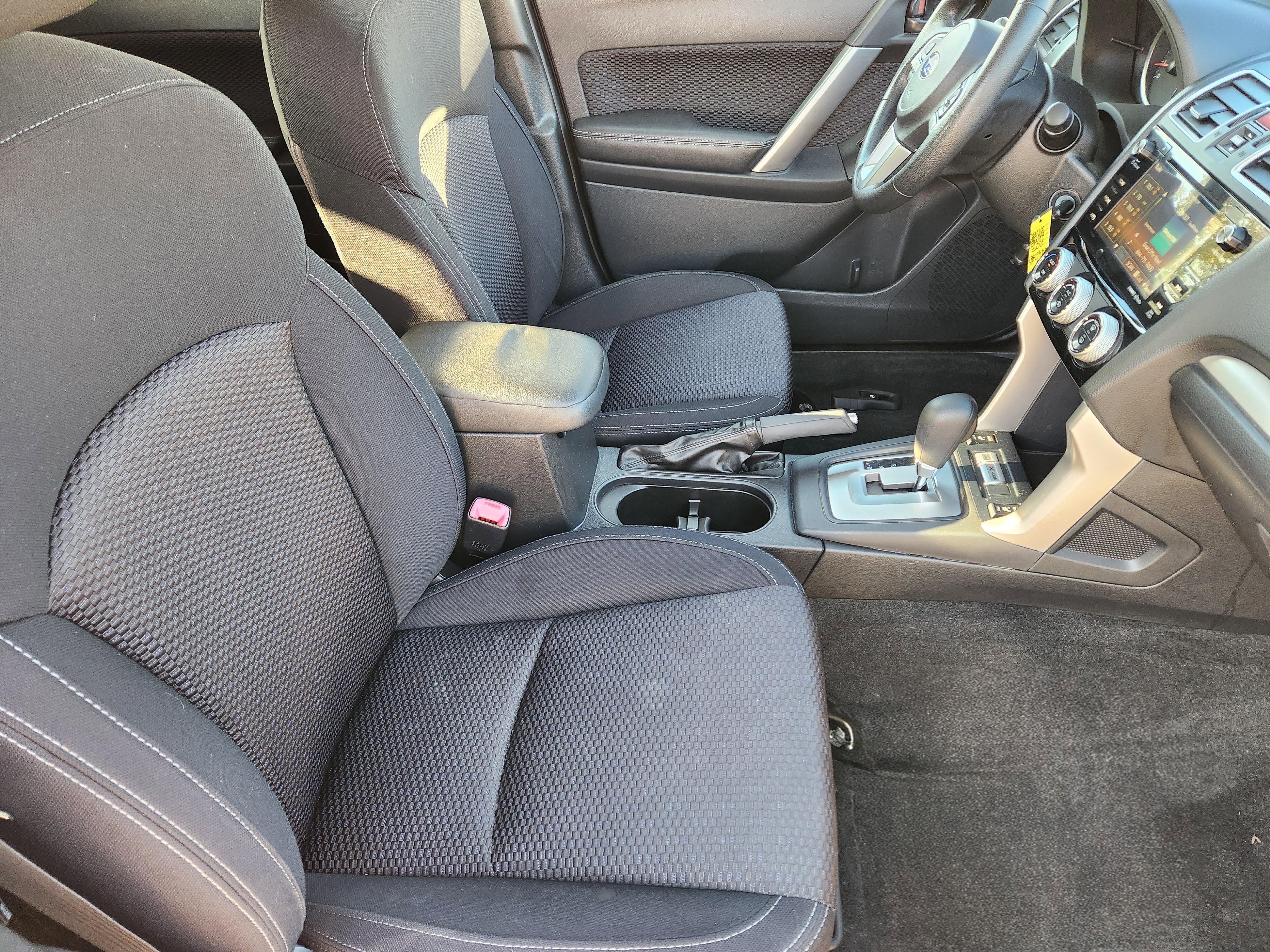 Used 2017 Subaru Forester 2.5i Premium w/ All-Weather Package image 14