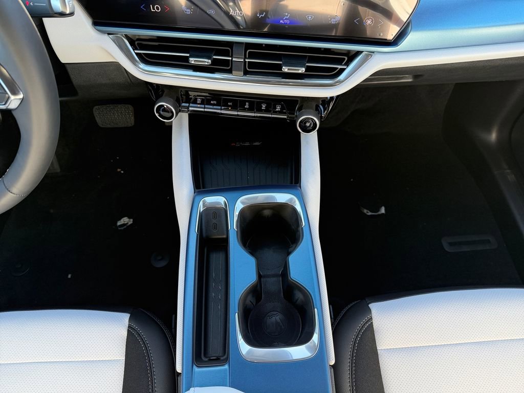 New 2026 Chevrolet Equinox EV LT image 22