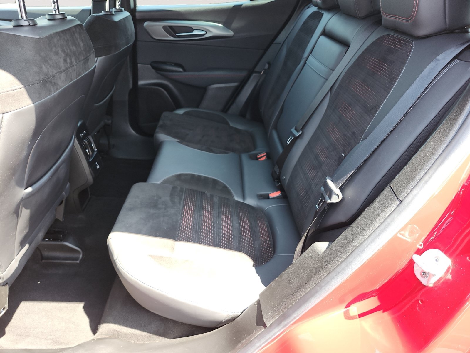 Used 2024 Dodge Hornet R/T AWD/4WD image 13