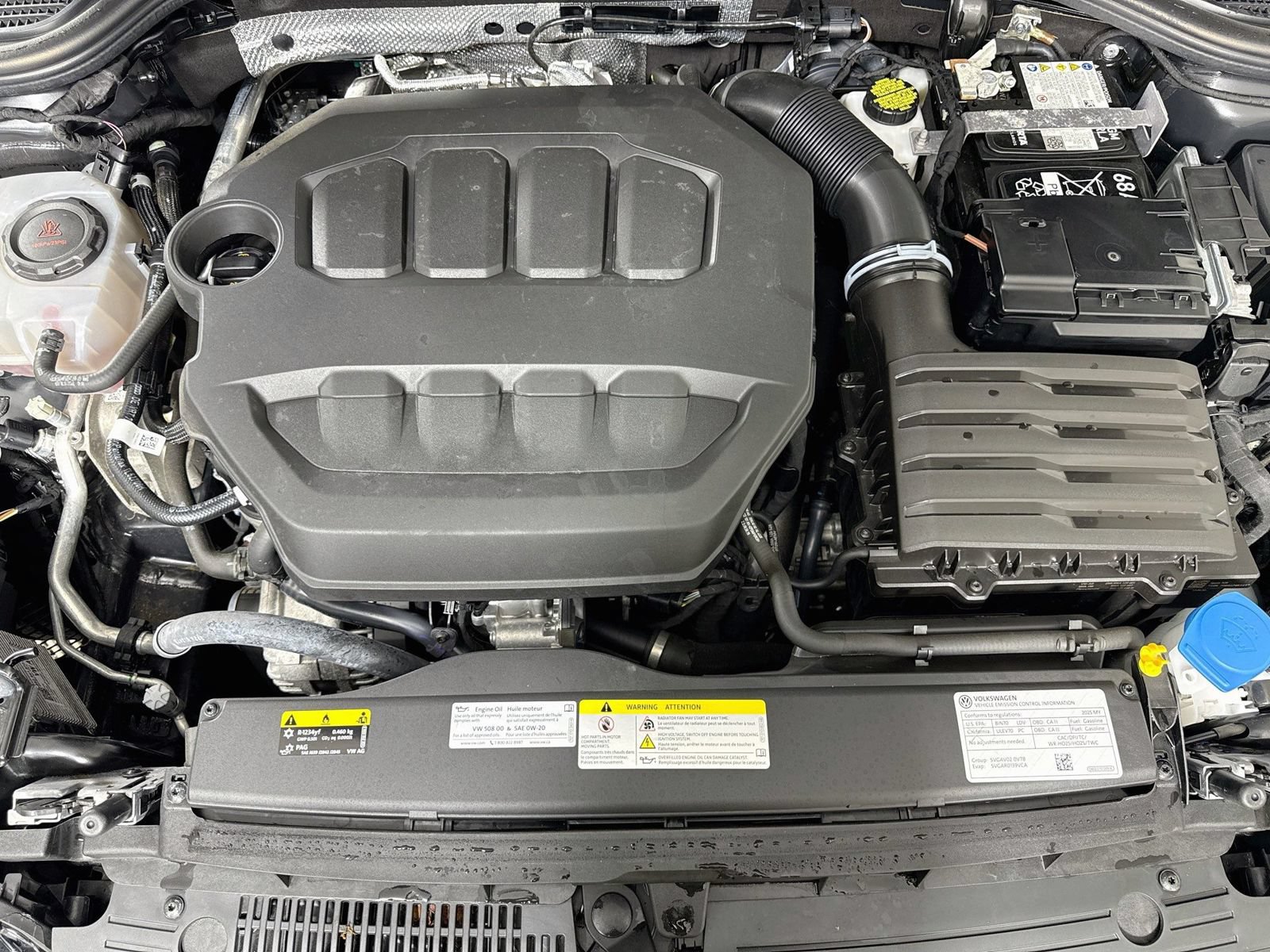Certified 2025 Volkswagen GTI Autobahn FWD image 28