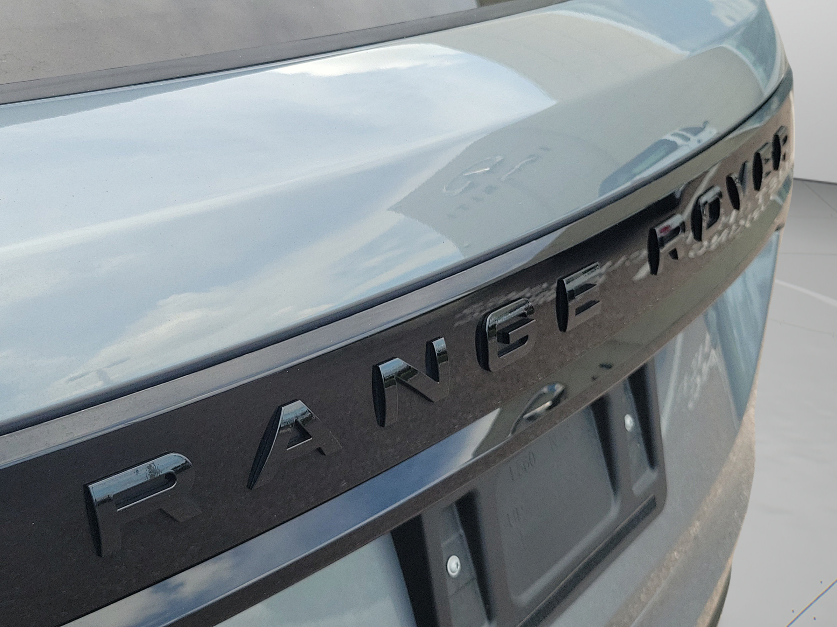Used 2024 Land Rover Range Rover Velar Dynamic SE AWD/4WD image 30